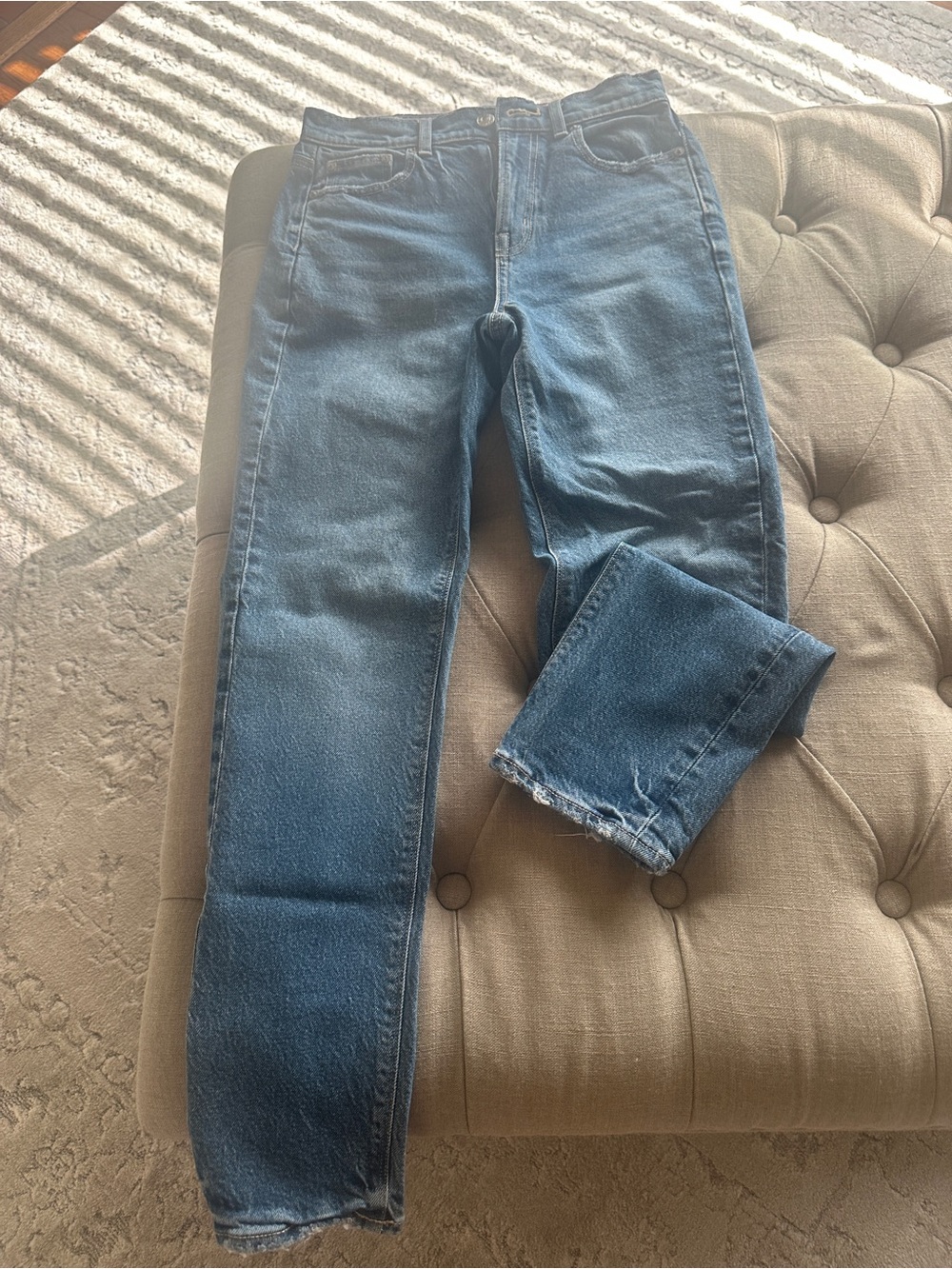 American Eagle Outfitters Midwash Straight Leg Jeans